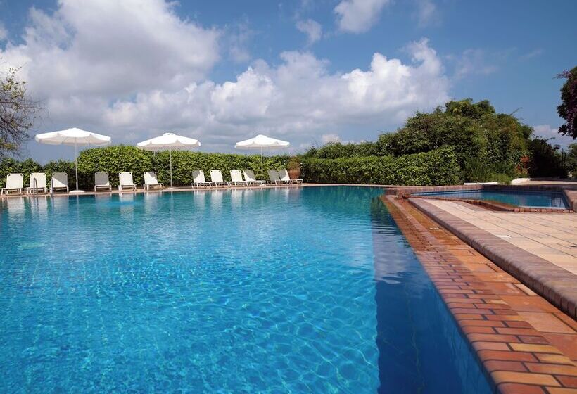 هتل Divani Corfu Palace