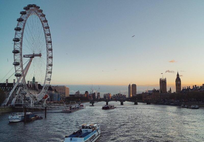 هتل Holiday Inn London Kensington High St., An Ihg