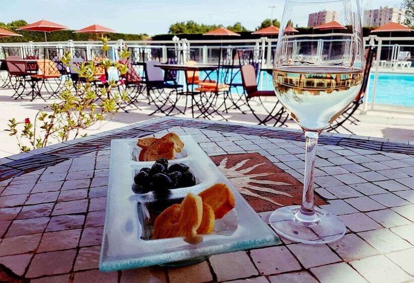 Hotel Ibis Styles Arles Palais Des Congrès