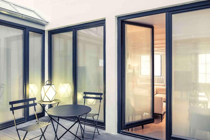 هتل Mercure Paris Arc De Triomphe Wagram