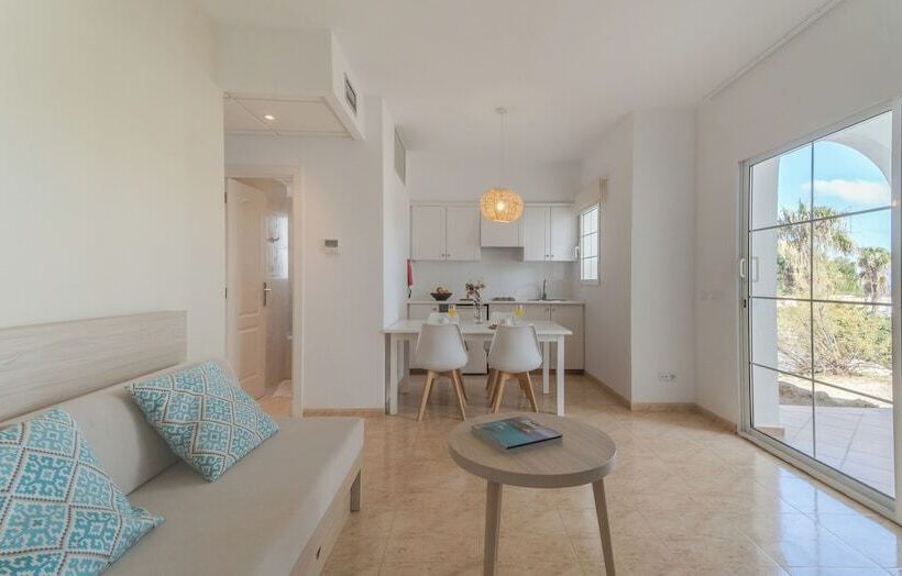فندق Moon Dreams Marina Parc