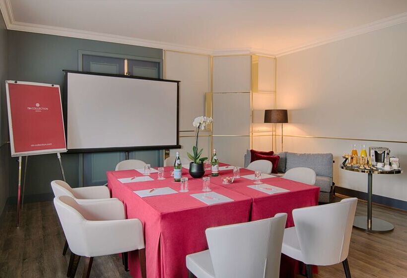 Отель NH Collection Porta Nuova