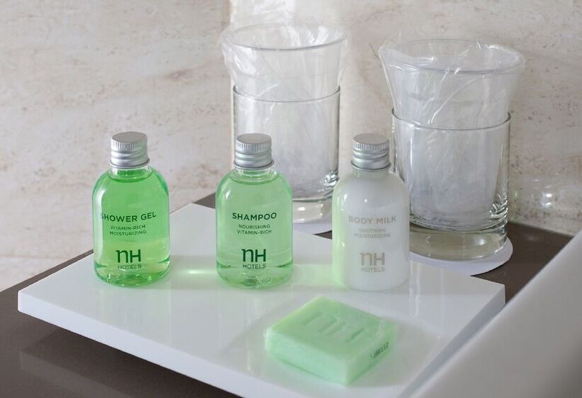 هتل NH Barajas Airport