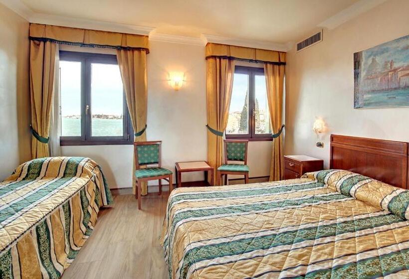 هتل Panorama