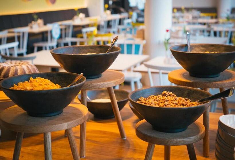 בית מלון כפרי Vienna House Easy By Wyndham Coburg