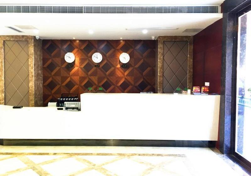 酒店 Greentree Inn Jiangsu Zhenjiang West Zhongshan Road Railway Station North Square Express