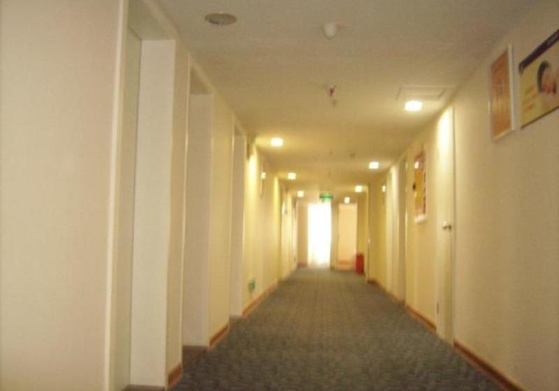 Отель 7days Inn Deyang Wenmiao Square