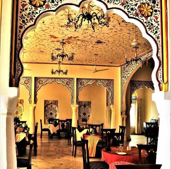 فندق Sanchal Fort