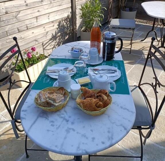 펜션 Auberge Du Vieux Tour Le Manoir