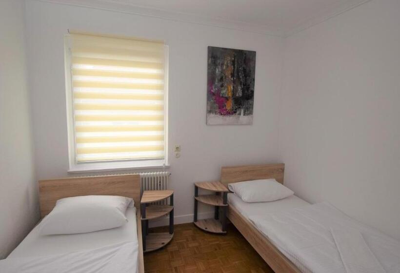 旅馆 Nürtingen Zimmer