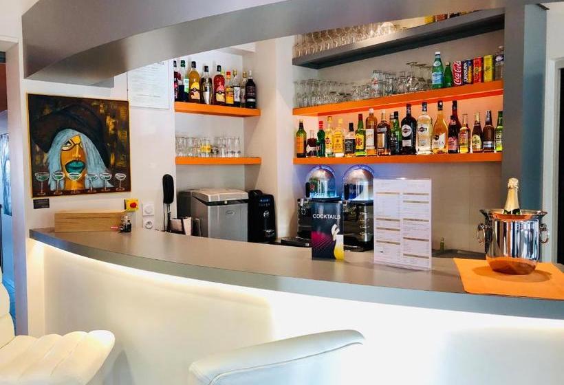 ホテル Boutique Hôtel D Orbigny Chatelaillon   La Rochelle