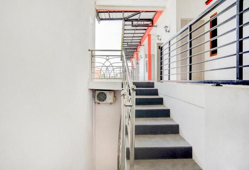 호텔 Oyo 3702 Homestay Bougenville