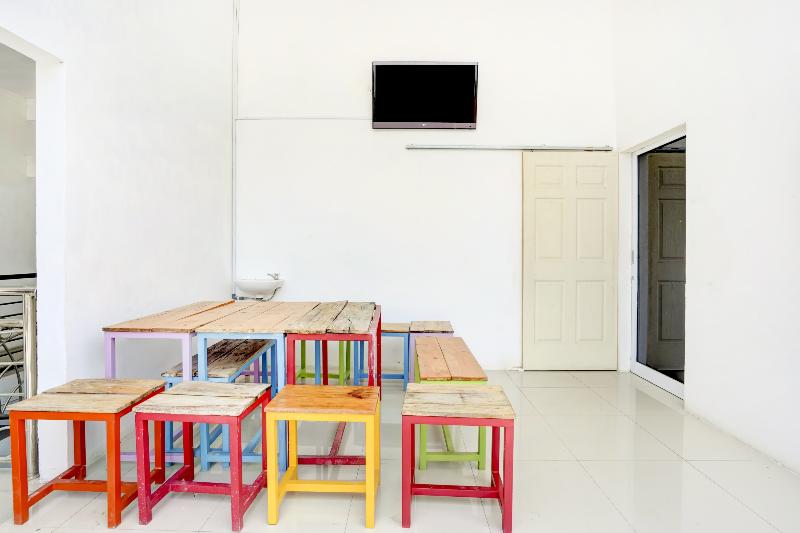 호텔 Oyo 3702 Homestay Bougenville