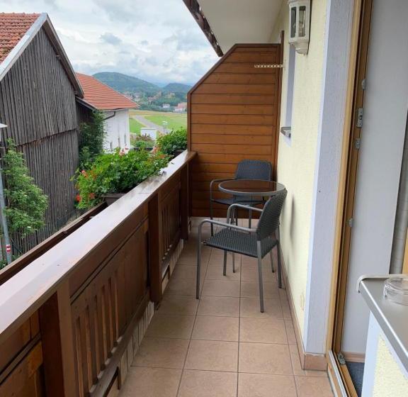 Общежитие Landgasthof Achatz