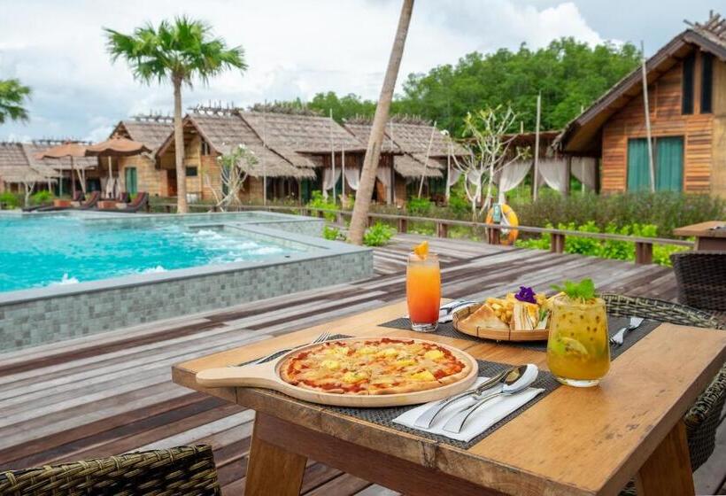 تختخواب و صبحانه Venice Krabi Villa Resort
