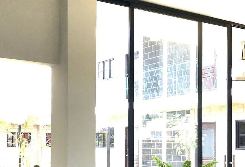 هتل Cálido Cosmos