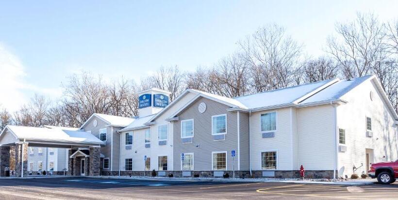 فندق Cobblestone Inn & Suites  Brookville