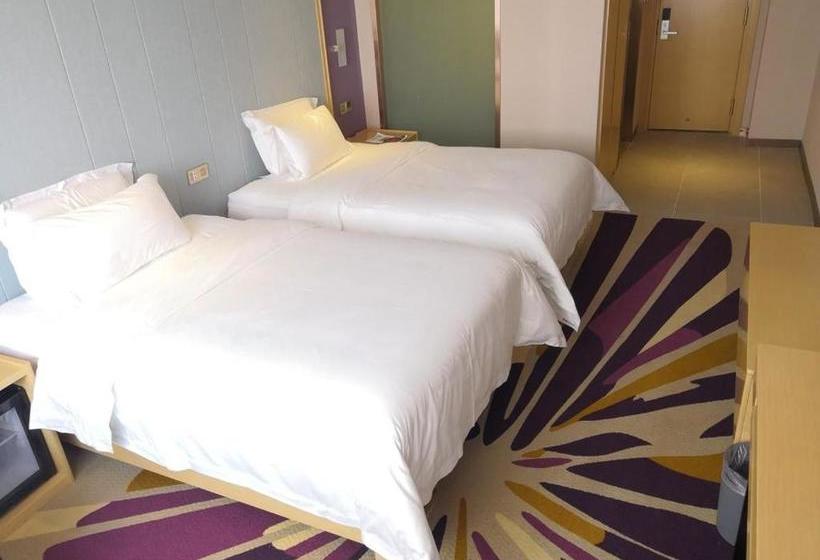 호텔 City Comfort Inn Chengdu Tianfu Square Metro Station