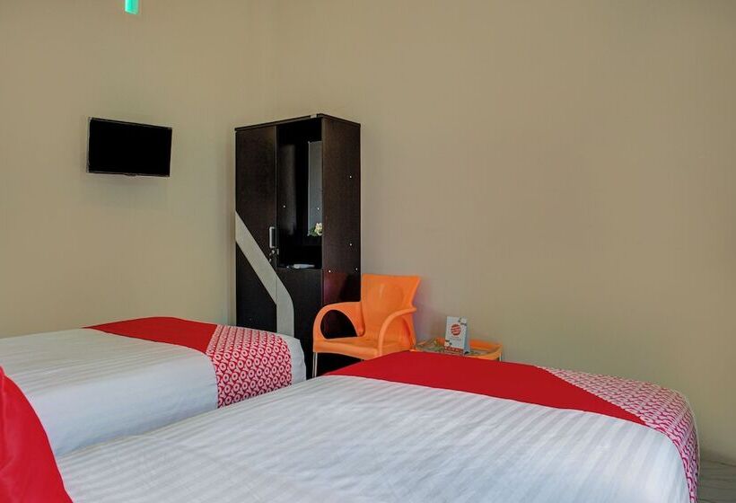 هتل Oyo 3266 Alifah Residence Syariah