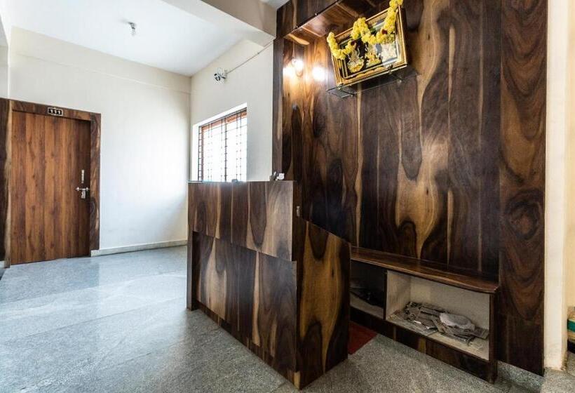 فندق O Supriya Lodge