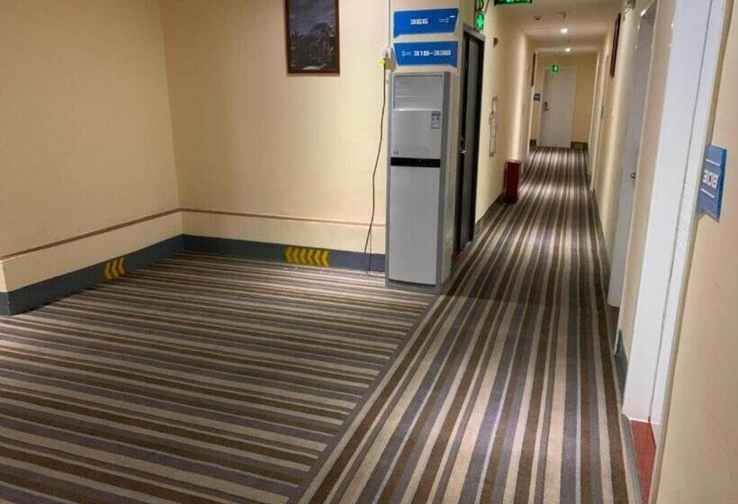 Pai Hotel·zhuhai Tangjia University Town