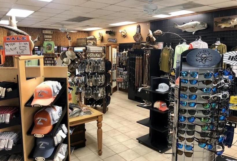 فندق Roland And Mary Ann Martin Resort