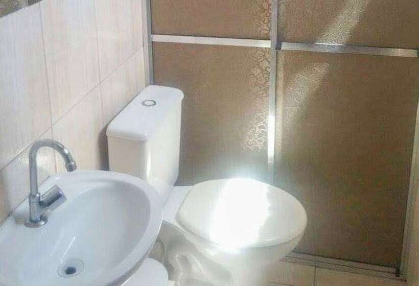 Hotel Silva Votorantim   By Up