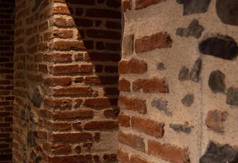 בית מלון כפרי Zadig