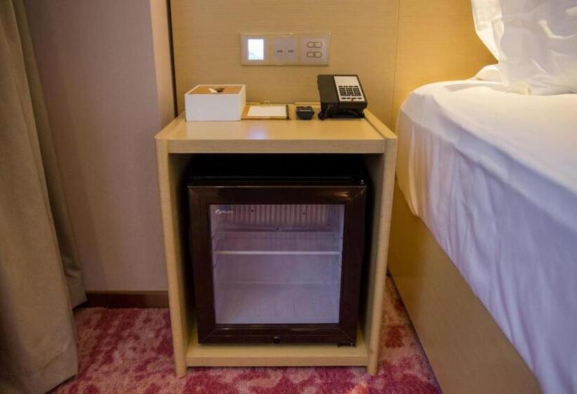 Lavande Hotels·foshan Lishui Heshun Wanfu City