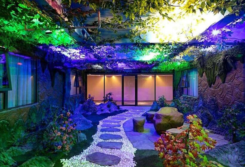 Lavande Hotels·guilin Central Square Elephant Trunk Hill Scenic Area