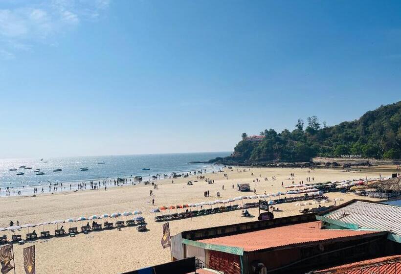 پانسیون Baga Beach Sunset