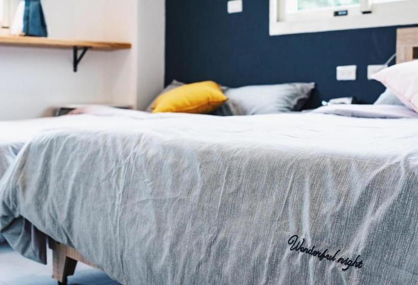 تختخواب و صبحانه Go On Vacation Hostel Green Island