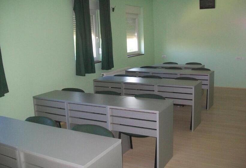 تختخواب و صبحانه Meridiana