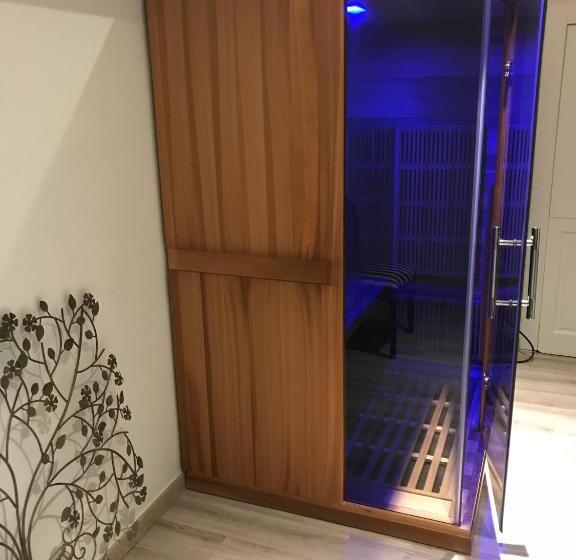住宿加早餐  Chambres D Hotes De Pouzelande