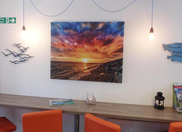 ベッドアンドブレックファースト Saint Cadfans Lodge