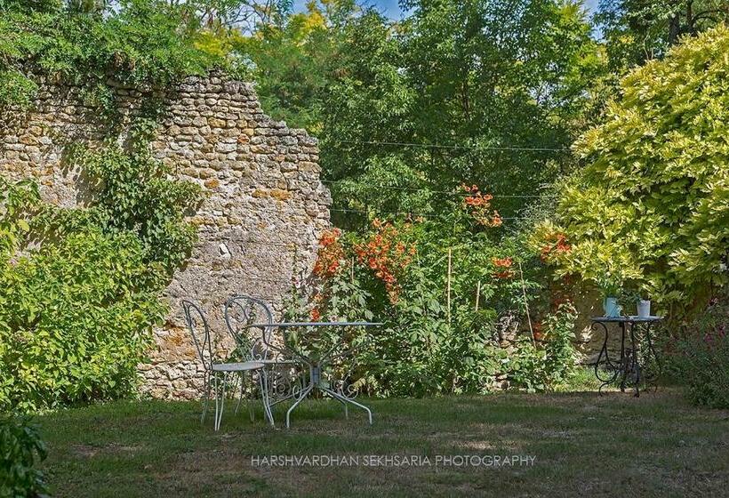 Le Moulin Du Mesnil
