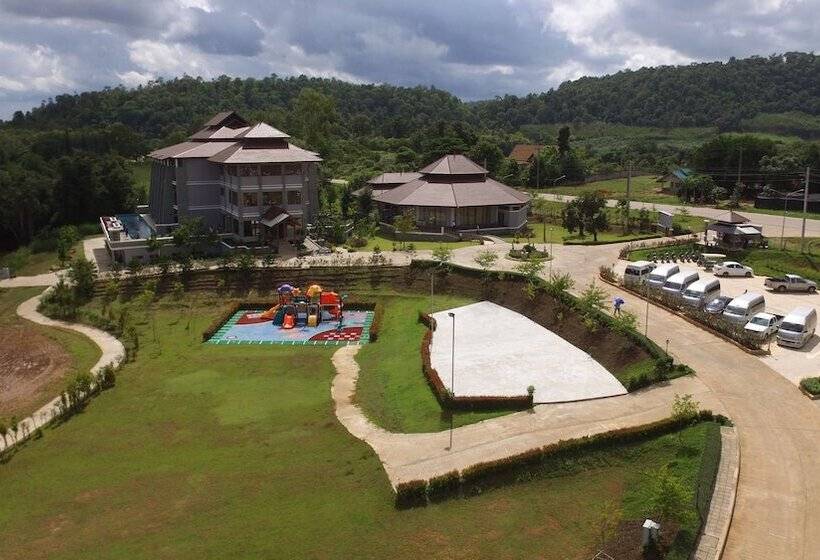 هتل Phurua Sanctuary Resort And Spa