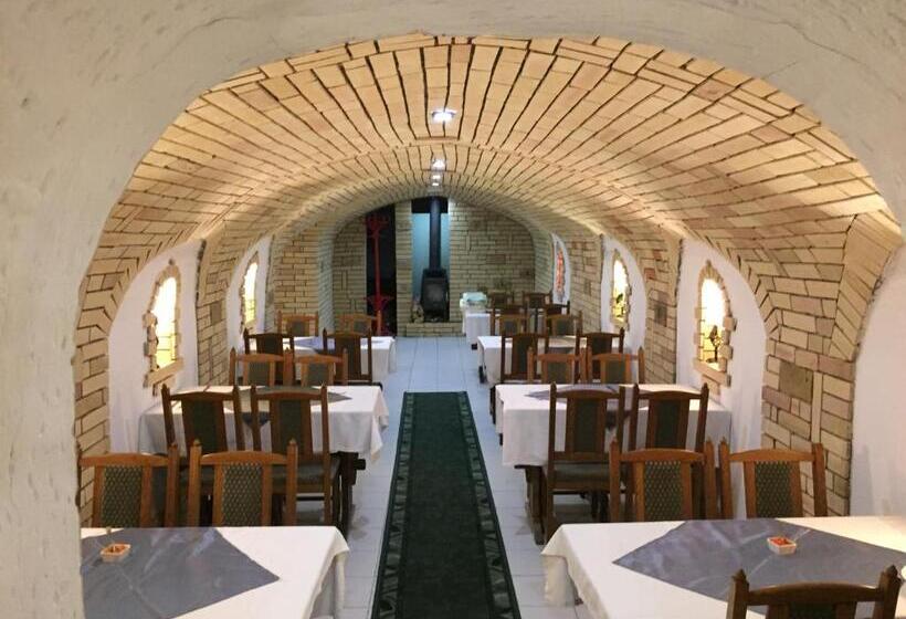 住宿加早餐  Szépasszony Fogadó