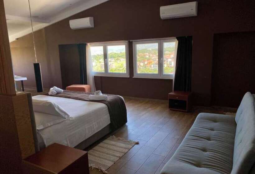 Olivar Hotel Tirana