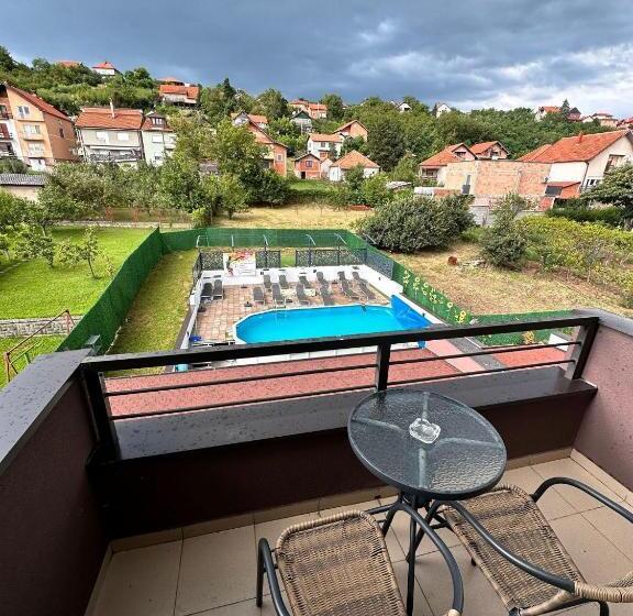 هتل Luxury Apartments 88