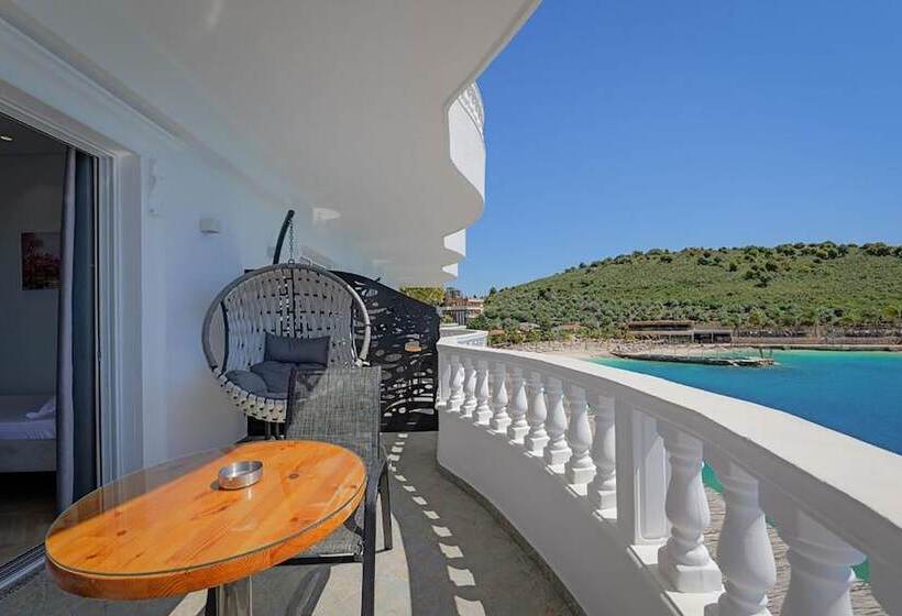 فندق Villa Juna Beach