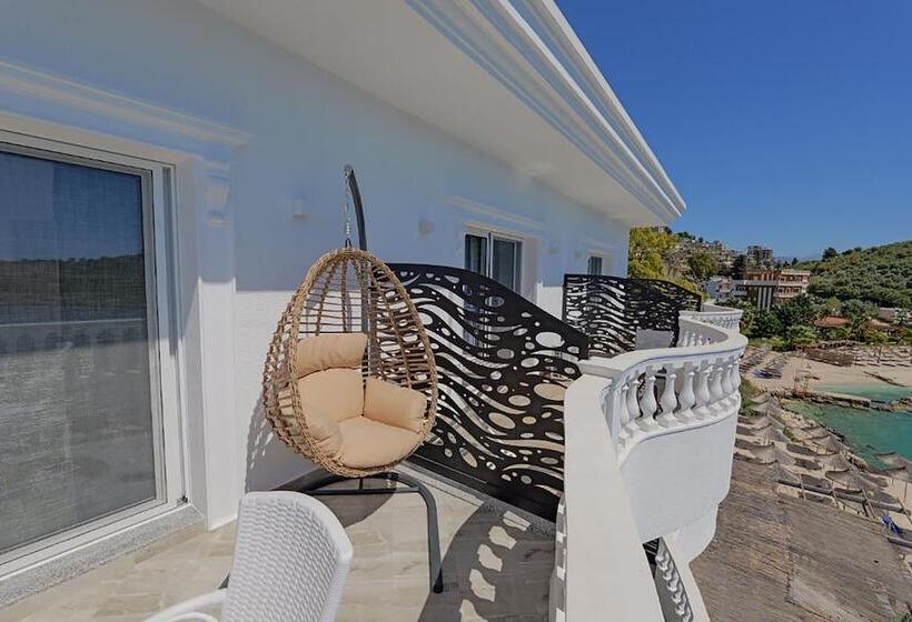 فندق Villa Juna Beach