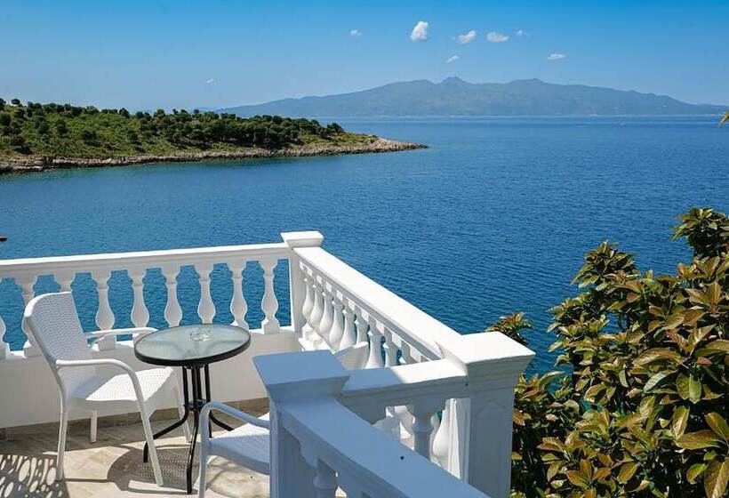 فندق Villa Juna Beach