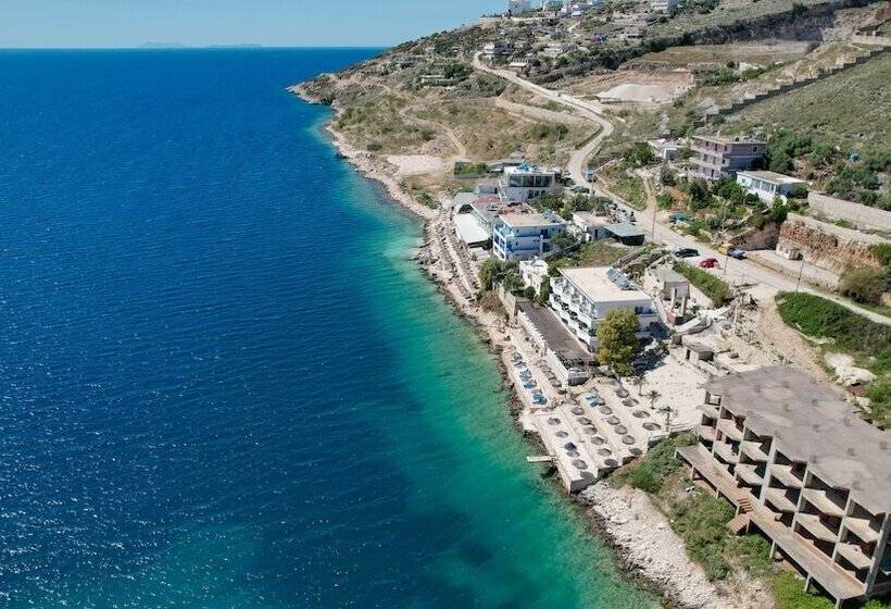 فندق Villa Juna Beach