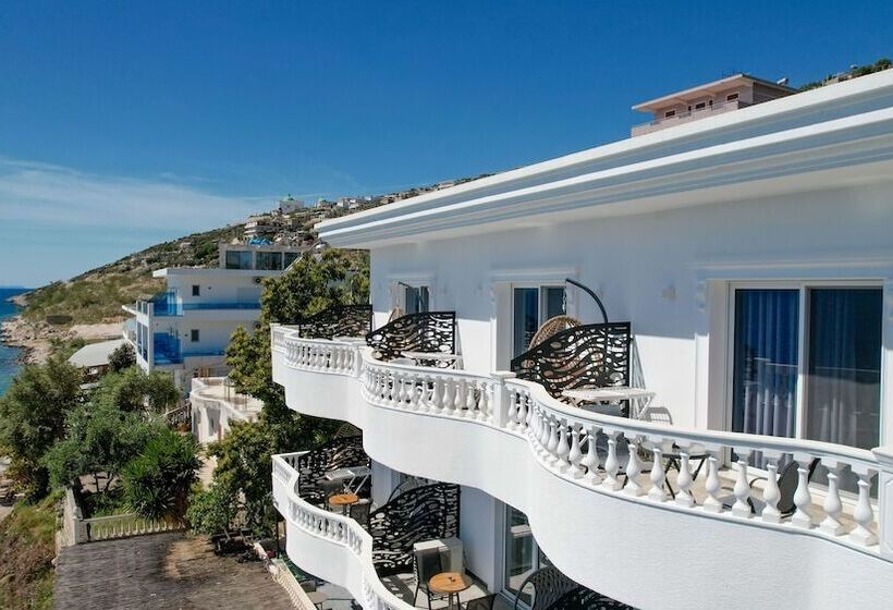 فندق Villa Juna Beach