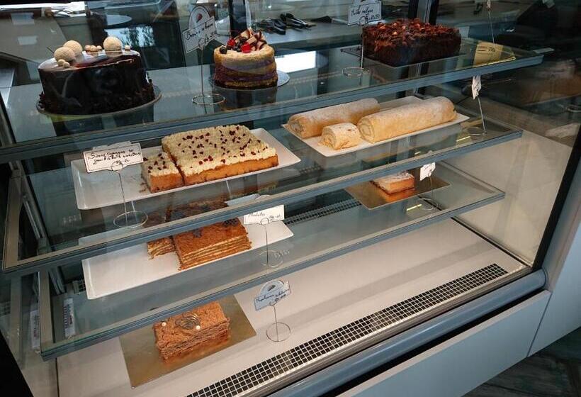 Old Town Bakery