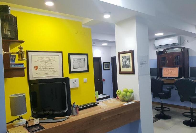 پانسیون Apartments And Rooms L E F T River Belgrade