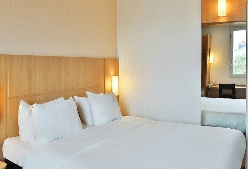 B&B HOTEL Les Sables-d'Olonne Centre Gare