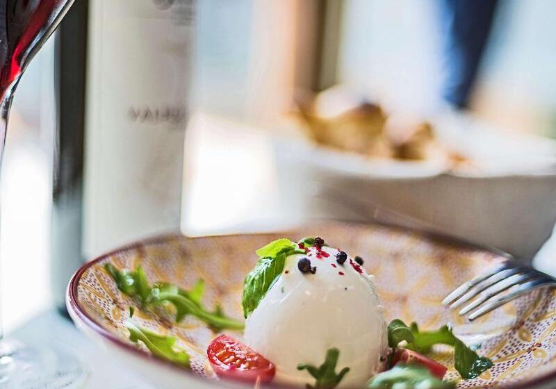 هتل Ibis Strasbourg Sud La Vigie