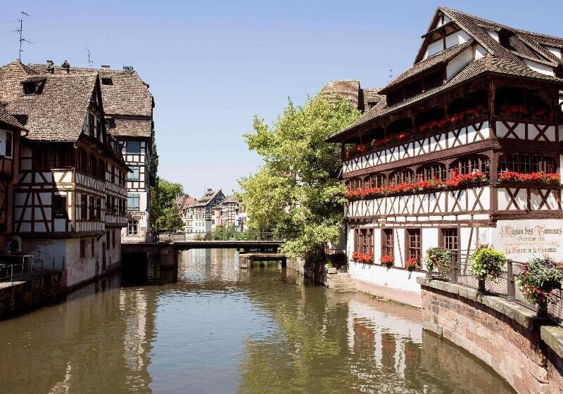 هتل Ibis Strasbourg Sud La Vigie